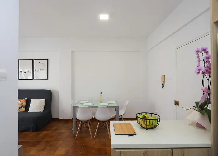 Palmove Makenzy Charming 1bed Apartment