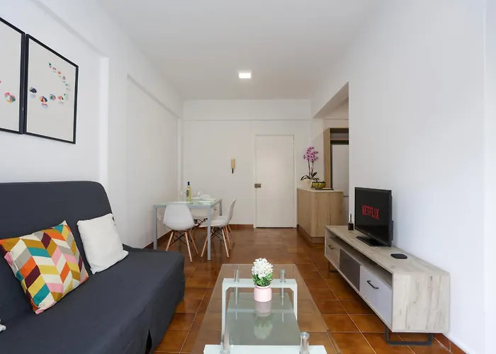 Palmove Makenzy Charming 1bed Apartment Larnaca