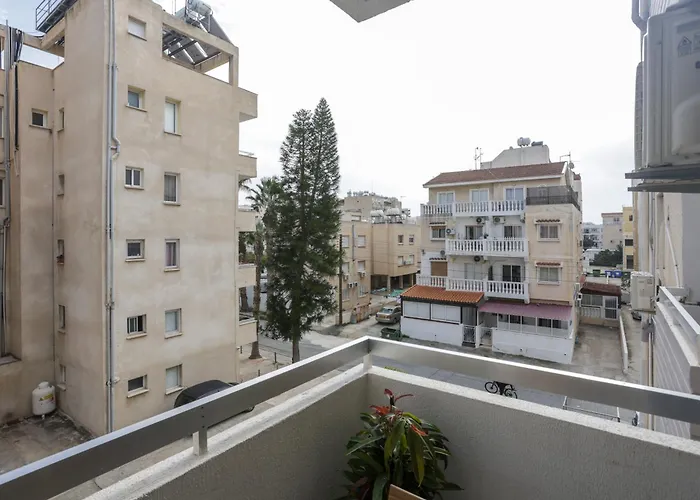 Palmove Makenzy Charming 1bed Apartment *